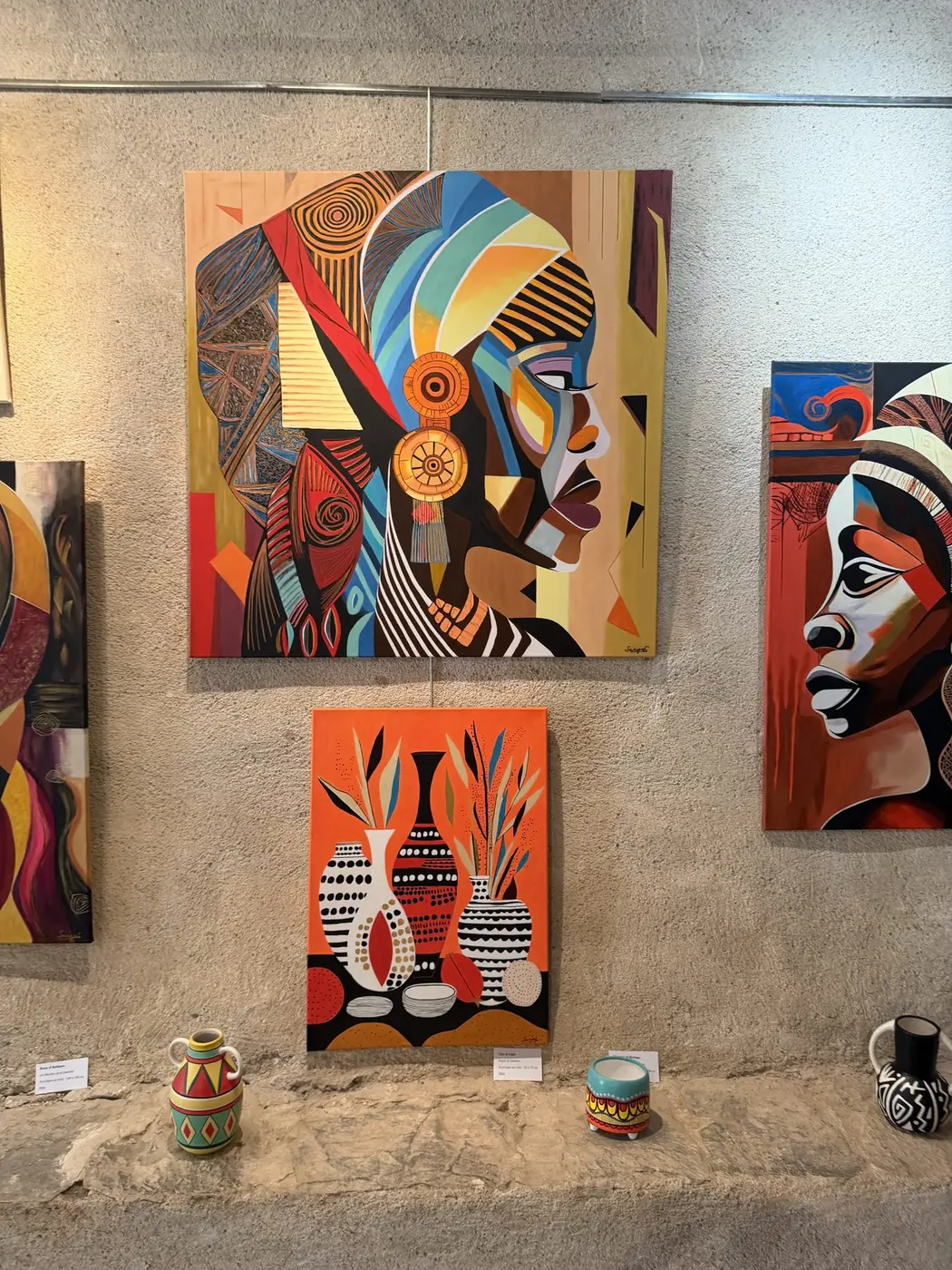 Femmes du monde — visages abstraits colorés de Sanja Sodic